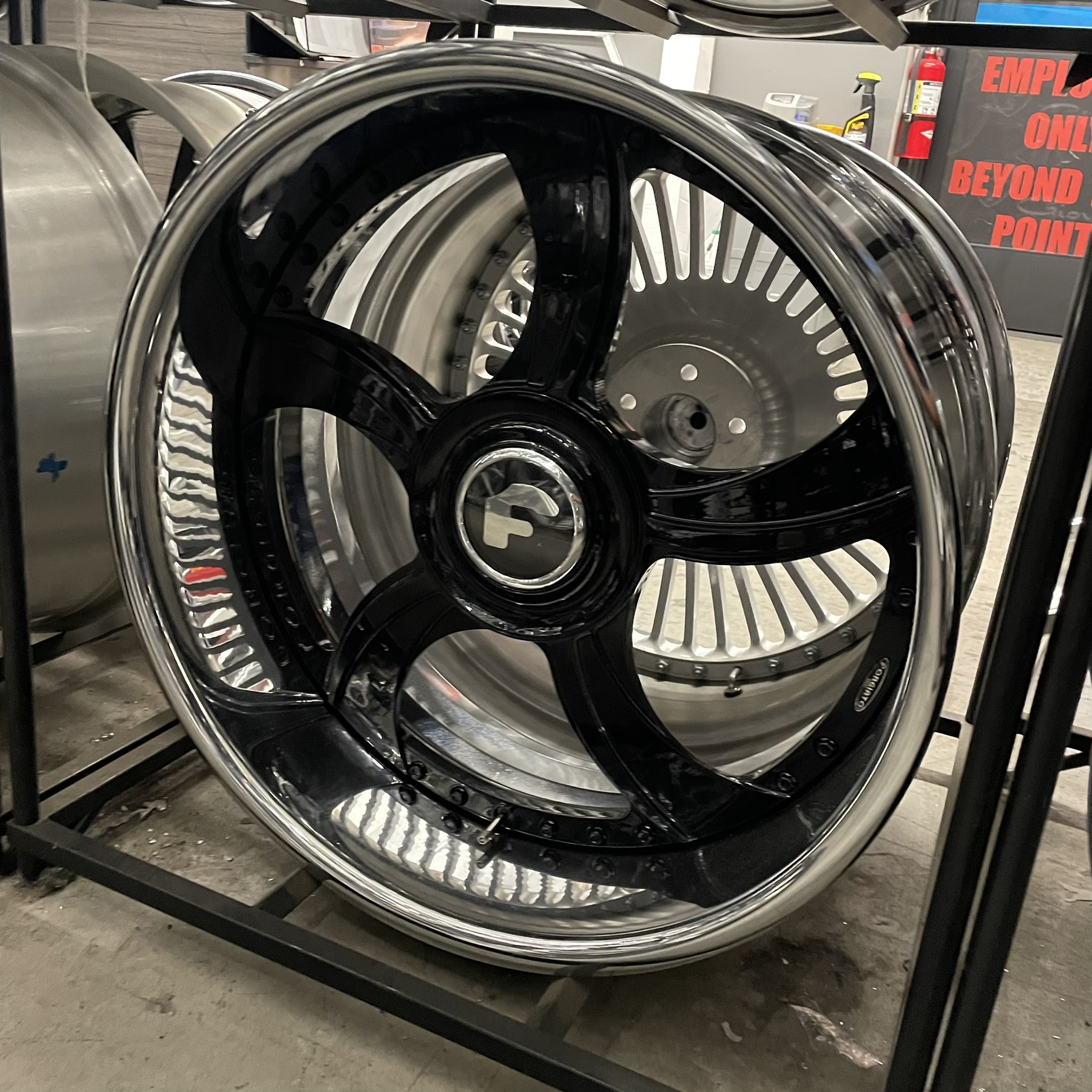 22x9/10 Forgiato Wheels Tarsi XL Floater Cap Gloss Black Chrome Lip G body - Old School fitment 5x120/5x4.75/5x5/5x127 - 4 Wheels and Tires Package