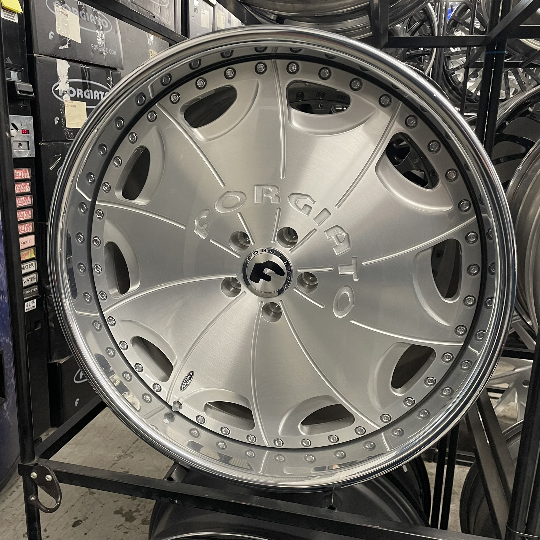 22" Forgiato Wheels Emiliano Brushed Silver Chrome Lip 5x112/5x114.3/5x115/5x120  - 4 Wheels and Tires Package