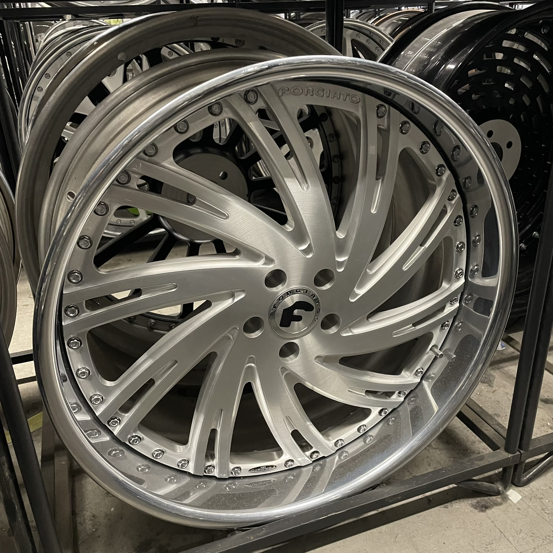22" Forgiato Wheels C2C-1 Brushed Silver Chrome Lip 5x112/5x114.3/5x115/5x120  - 4 Wheels and Tires Package