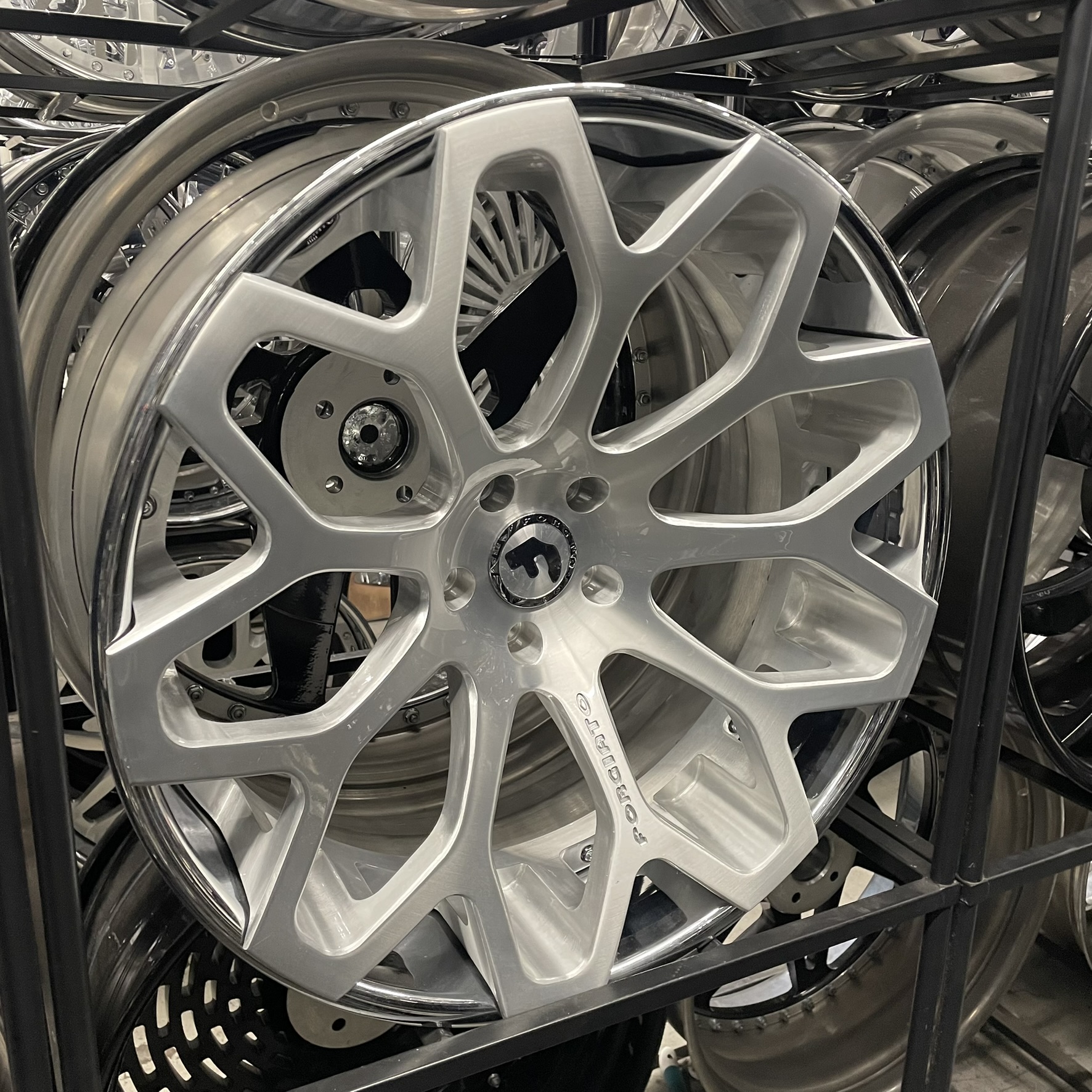22" Forgiato Wheels Tessi ECL Brushed Silver Chrome Lip 5x112/5x114.3/5x115/5x120  - 4 Wheels and Tires Package