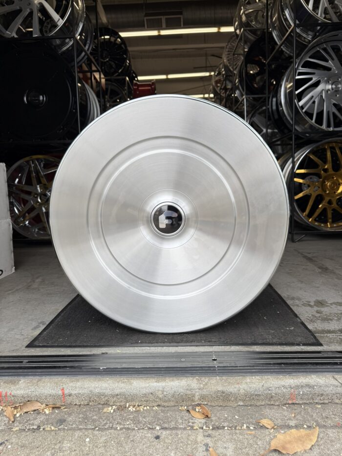 26" Forgiato Wheels OG 5 & 6 Lug Brushed Silver XL Floater Cap - 4 Wheels and Tires Package