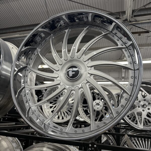 30" Forgiato Wheels Wade XL Floater Cap Brushed Silver Chrome Lip 6 lug