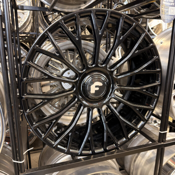 24x9/10 Forgiato NB6-M 5x112 / 5x114.3 / 5x115 / 5x120 / 5x130 Gloss Black XL Floater Cap 4 Wheels Tires Pkg