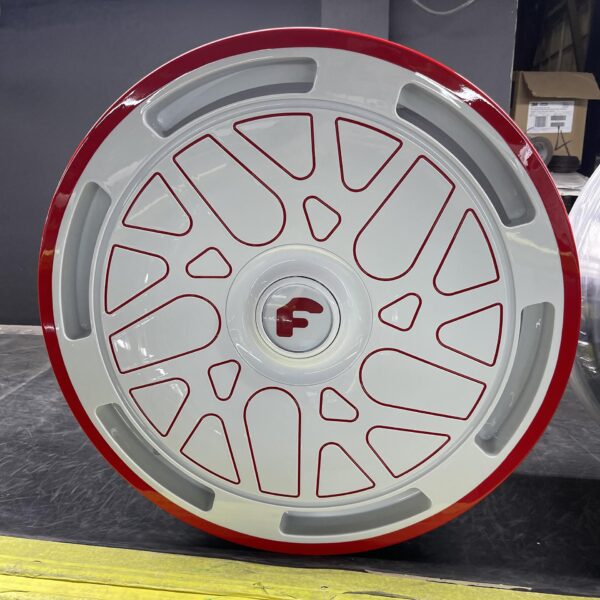 22x9/10.5 Forgiato Wheels SR08 Wheel and Tire Package